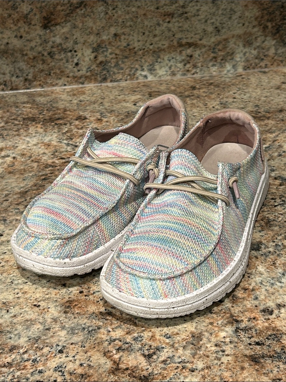 Hey Dude Wendy Sox Aurora White Pastel Canvas Casual Lace-Up Shoes Size 6